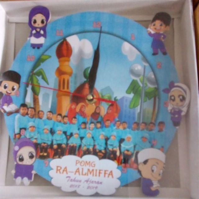 Souvenir Jam Kayu Custom