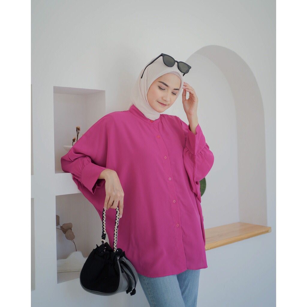 Basic Oversized Shirt / Kemeja Polos Oversize / Kemeja Batwing / Kemeja Bigsize Wanita XXL