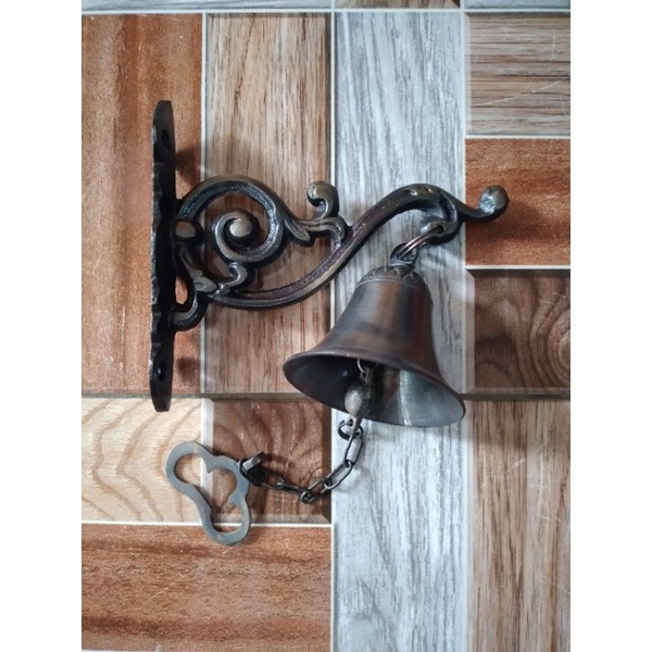 Lonceng pintu gantungan antik