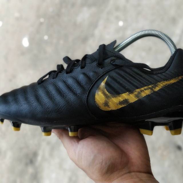 Nike Tiempo Legend 7 Academy FG