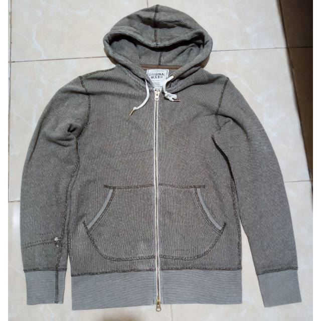 Uniqlo hoodie zipper