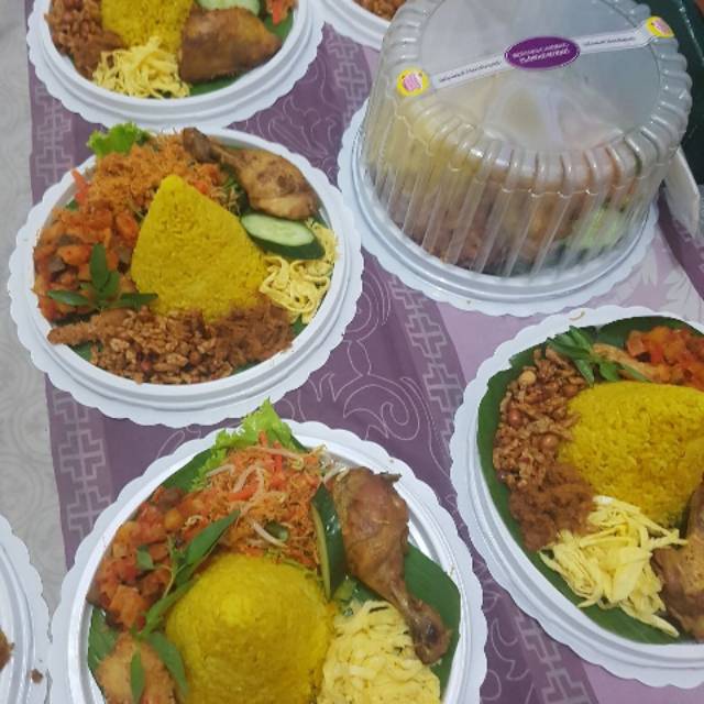 

Tumpeng mini