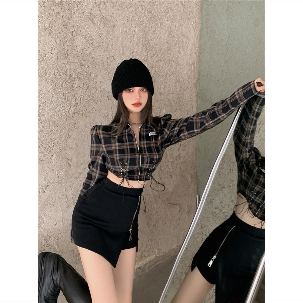 Suhao Desain Musim Semi Gadis Kecil Spice Pendek Polo Collar Gaya Kotak-kotak Lengan Panjang Top Strap T-Shirt Wanita