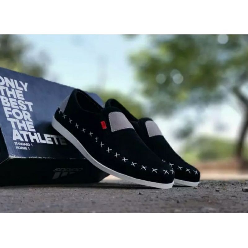 Sepatu Slip On Pria Hitam Abu Abu Bisa Bayar di Tempat Sepatu Santai Pria Sepatu Murah Sepatu Keren 