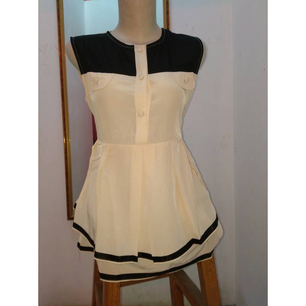 Baju Atasan Wanita yukensi button peplum