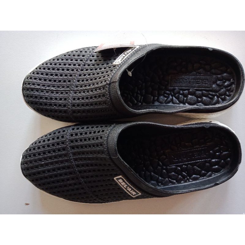  Sepatu  sandal  karet  pria  anti air UK 39 42 Shopee Indonesia