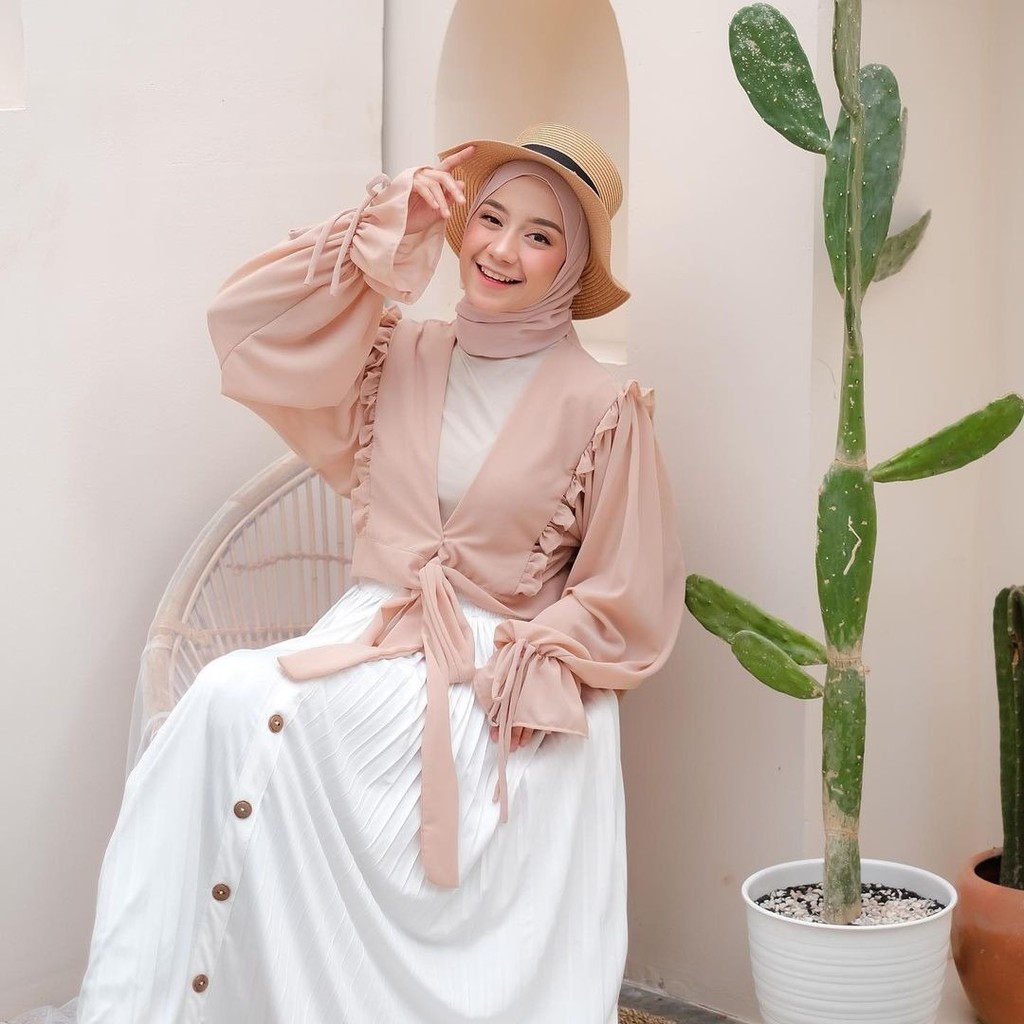 𝐊𝐈𝐑𝐀𝐍𝐈 Serayu Outer Ruffle Polos Ceruty Baby Doll Armani Lengan Balon Kekinian