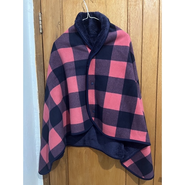 Uniqlo Fleece Blanket