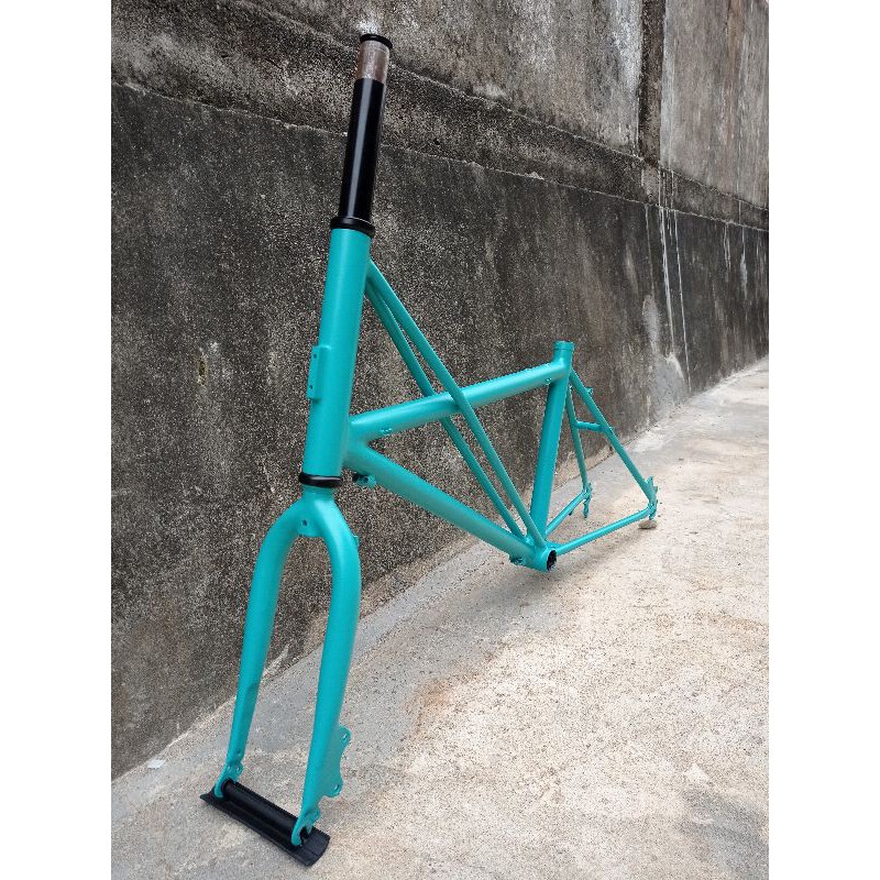 Frame sepeda minivelo