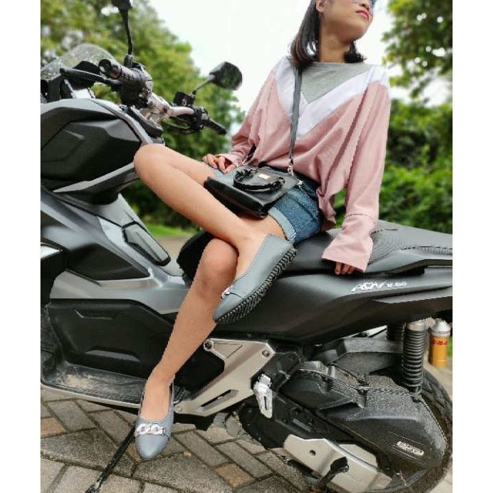 SEPATU WANITA FLAT SHOES CANTIK - HASTIA