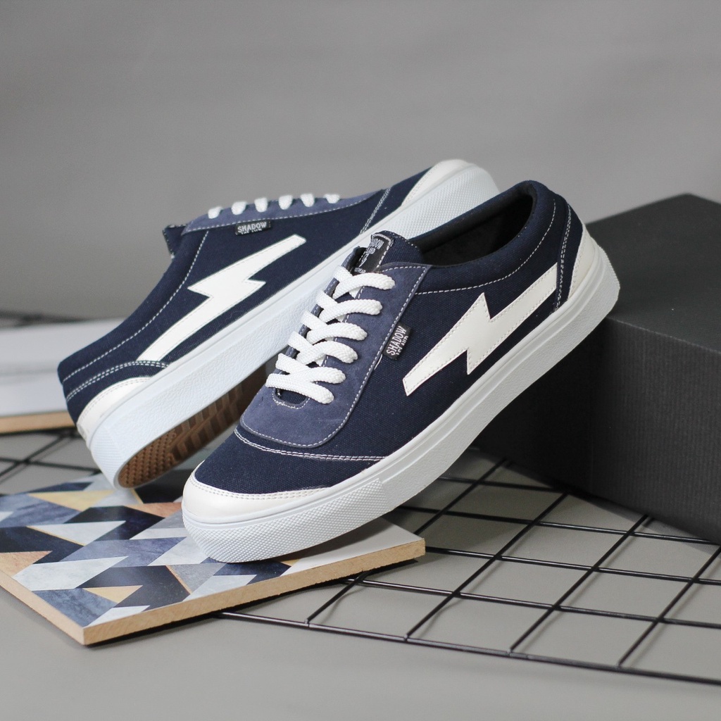 MOLK|Sepatu Sneakers Casual Pria Keren Asli Original Kasual Santai Kerja Kantor Kuliah Murah