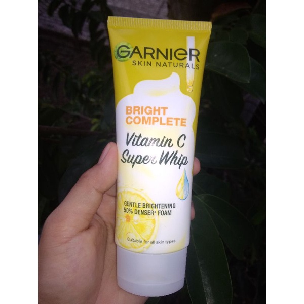 [EXP 2025] GARNIER Bright Complete Vitamin C Super Whip Foam