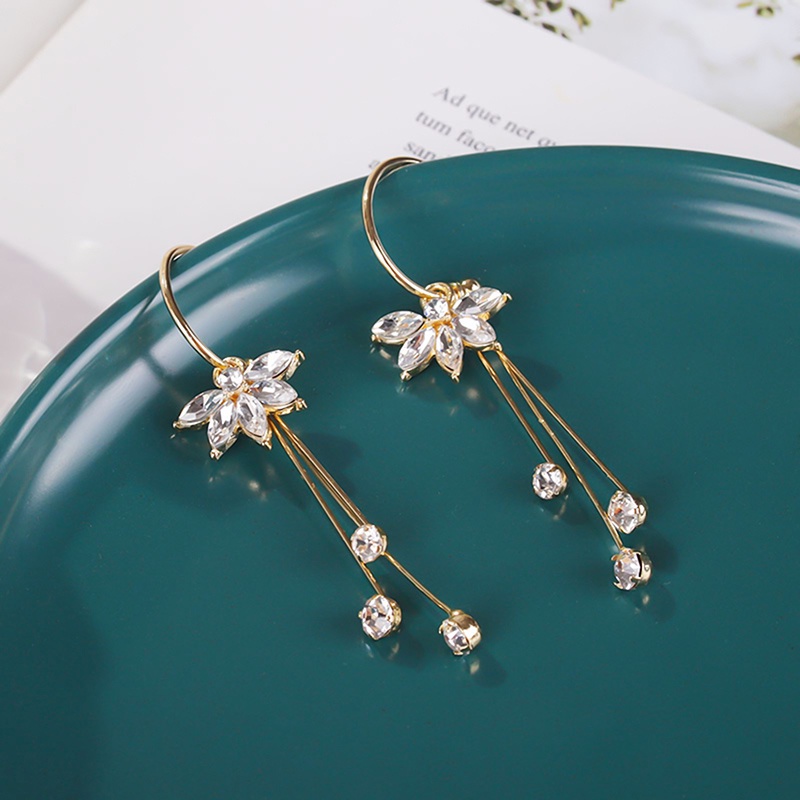 Anting Hoop Panjang Desain Bunga Kristal Rumbai Bahan S925 Silver Needle Untuk Wanita