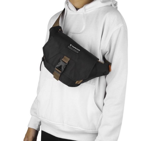 Tas Waistbag Pria Casual Kick Zetshop