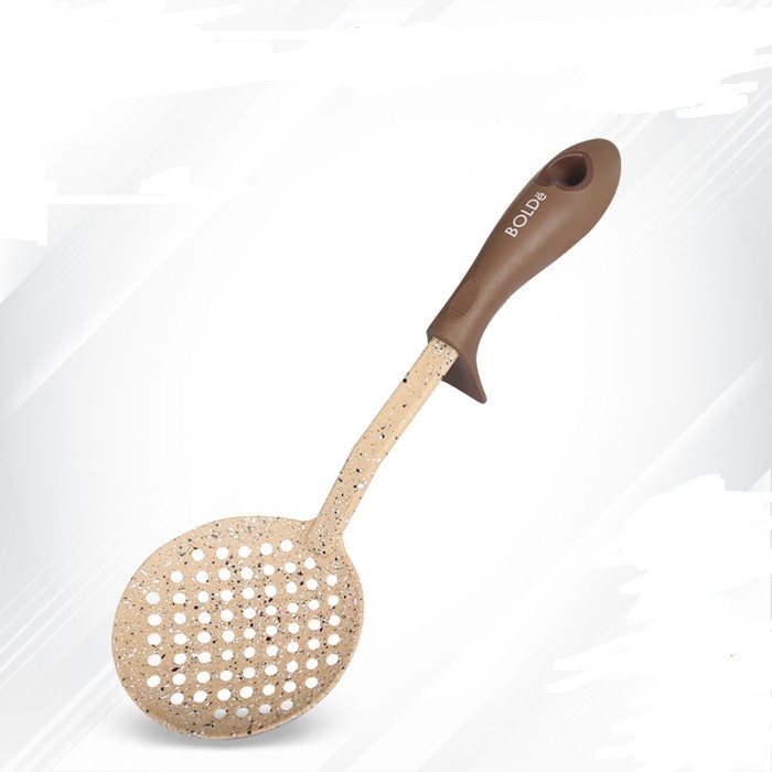 spatula/ utensil skimmer beige BOLDE