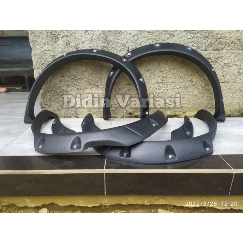 Over Fender Taruna Type F