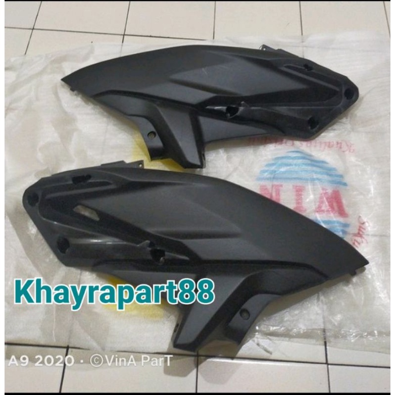 Cover body side sambungan body samping kanan kiri Honda Vario techno 125 fi old kzr