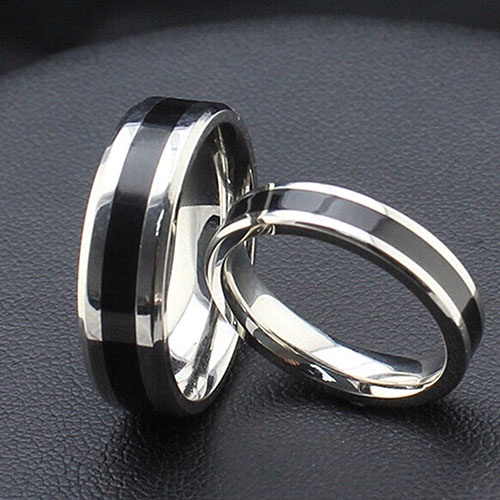 Hu Hu Hu Hu Hu Alat Bantu Pasang Kacamata♡ Cincin Bahan Titanium Stainless Steel Warna Hitam Untuk Pria Dan Wanita