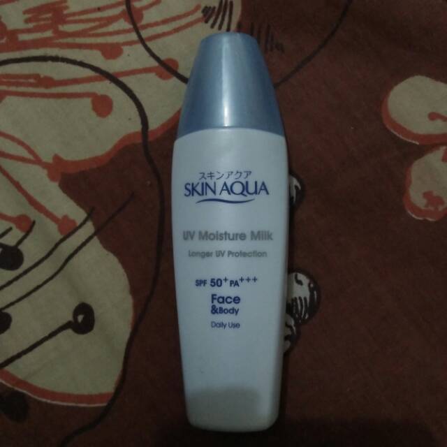 Sunscreen Skin Aqua, Moisture Milk
