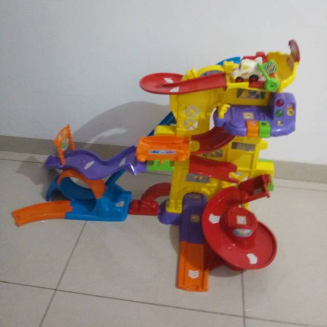 Vtech toot toot driver super track preloved