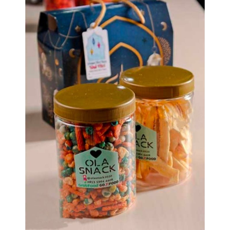 

Hampers Lebaran - Hampers Idul Fitri - Hampers Ramadhan - Hampers snack lebaran OLA SNACK