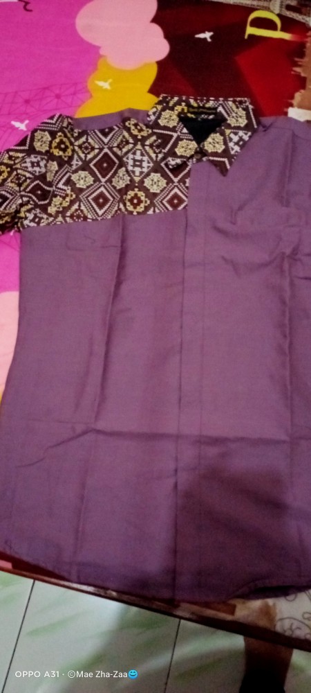 Wanggana Kemeja Batik Pria Lengan Panjang Slimfit Katun Printing Hem Baju Atasan Kantor Modern