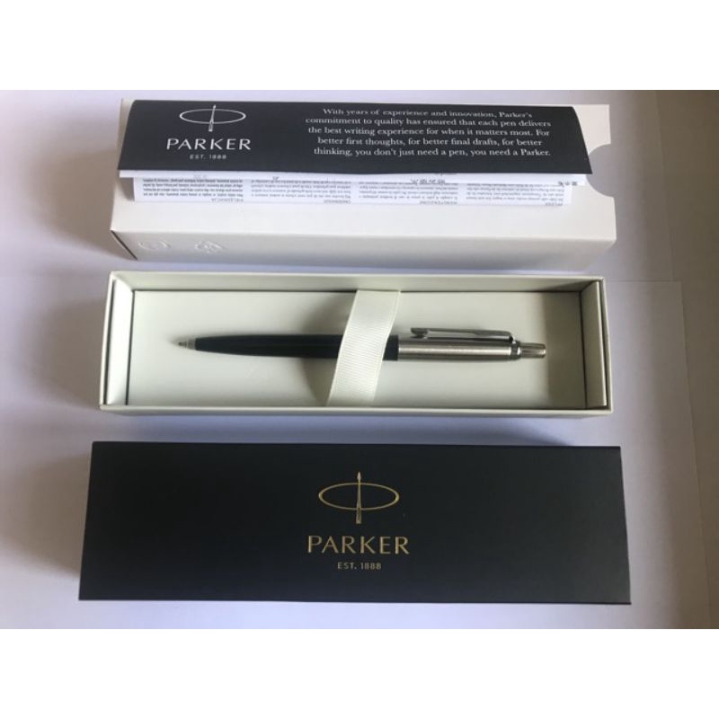 

PEN PARKER CUSTOM GRAFIR