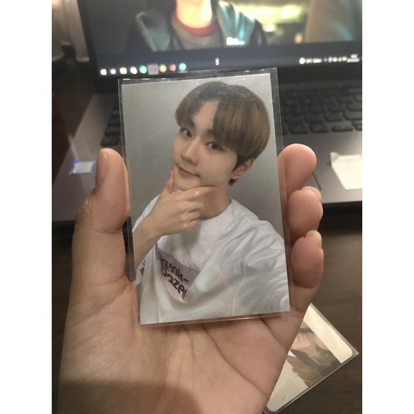 uni bdc+jw boneka BOOKED