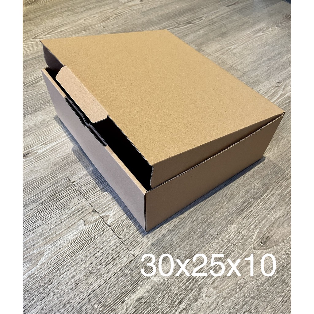 

(10 pcs) Kardus Uk. 30x25x10 ....Die Cut kotak Kue, snack -aksesoris-dll model box pizza