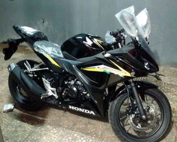 spakbor depan cb 150 R led new k15 920 hitam