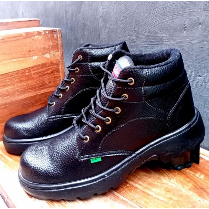 SEPATU SAFETY  BOOTS/SEPATU SAFETY PRIA/SEPATU SAFETY KERJA LAPANGAN/SEPATU SAFETY UJUNG BESI