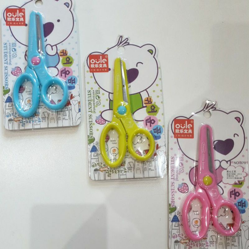 

Gunting Stainless Steel untuk Anak dengan safe side