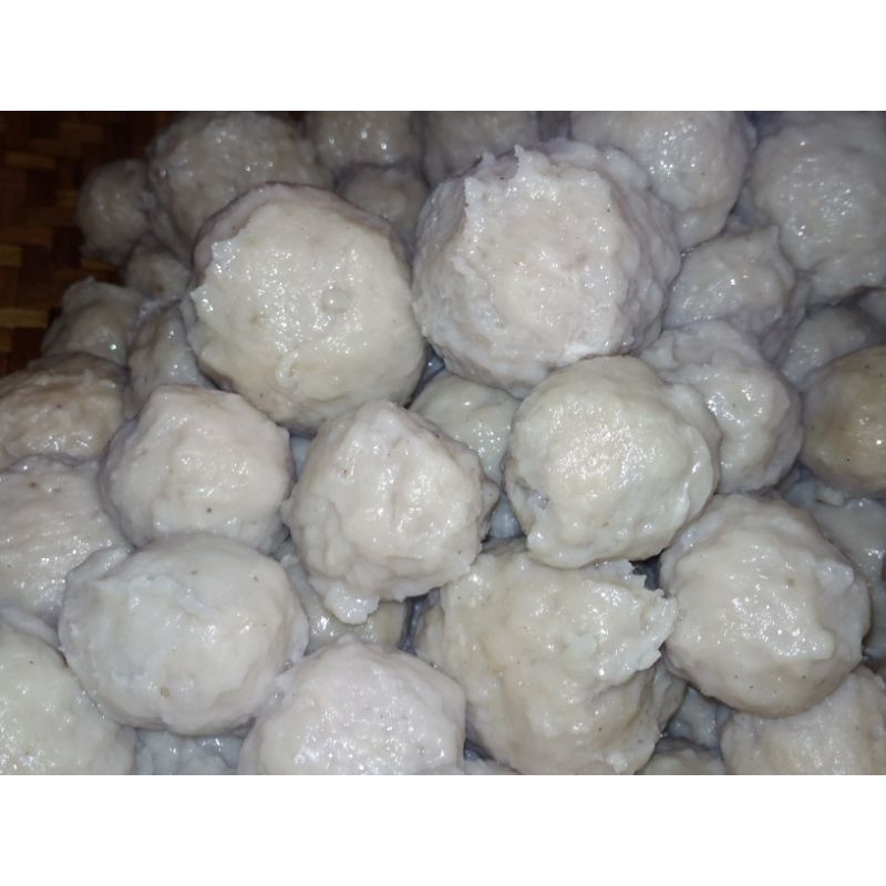 

Bakso besar isi cingcang frozen food