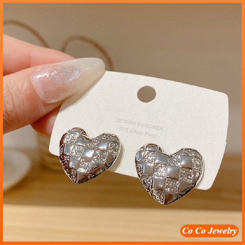 S925 Silver Needle Korea Metal Love2022Anting Desain Baru Untuk Wanita COCOJEWELRY