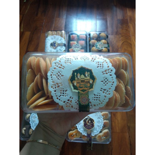

kue lidah kucing