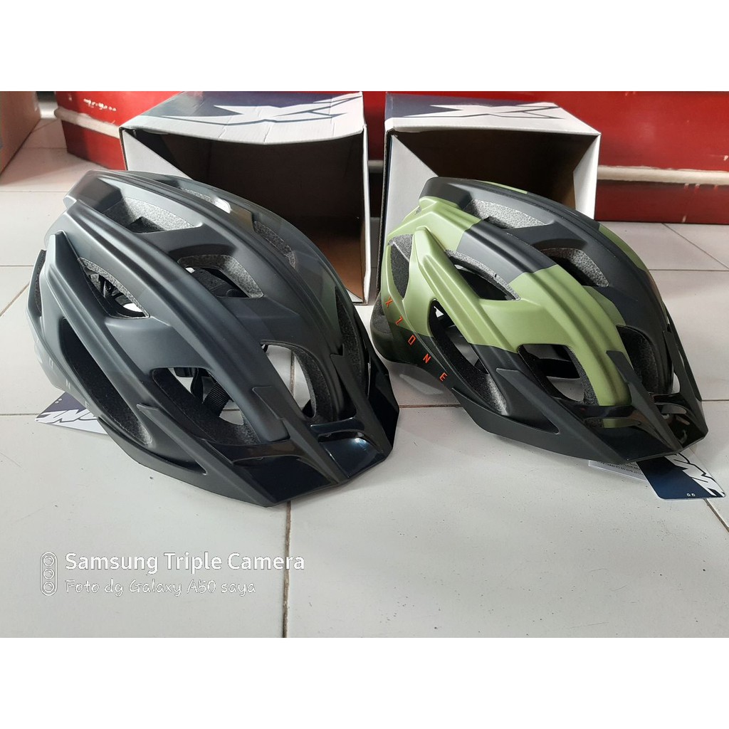 HELMET / HELM SEPEDA Merk XZONE GART II ORIGINAL