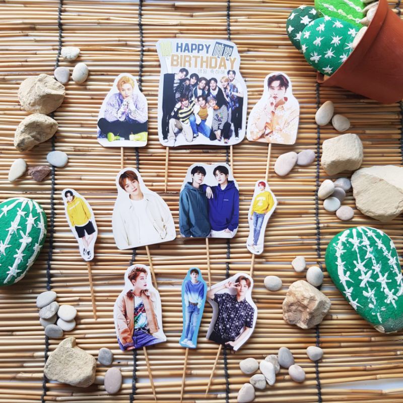 cake topper toper hiasan tusukan kue cake nasi tumpeng puding ulang tahun happy birthday karakter NC