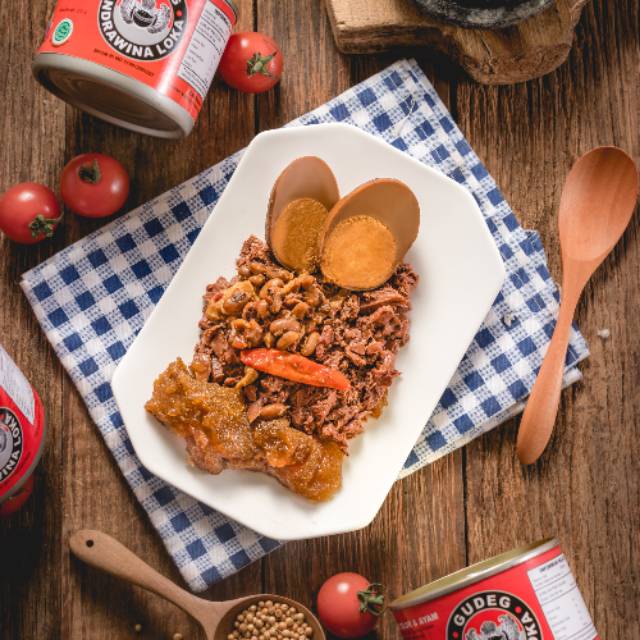 

Gudeg Kaleng ANDRAWINA LOKA - Jagonya Gudeg - cocok untuk bekal umroh dan haji atau berpergian jauh