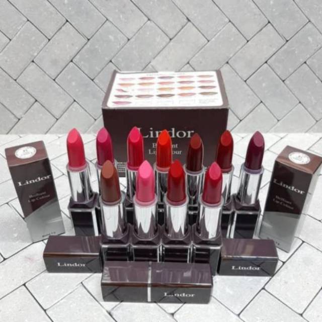 LINDOR BRILLIAN LIP COLOUR EXCLUSIVE / bok isi 12