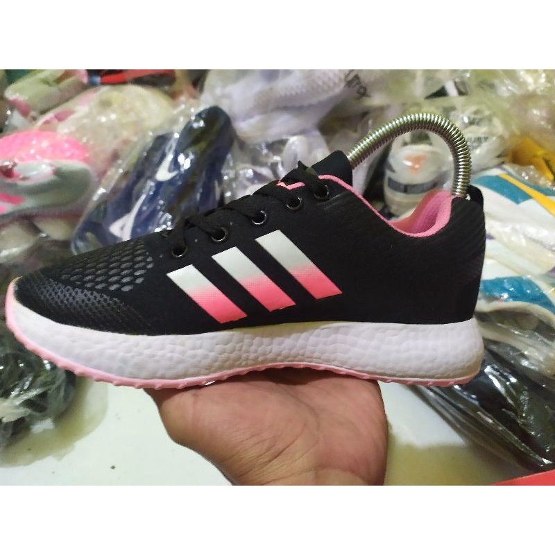 Sepatu sneakers cewek adidas neo edisi cuci gudang