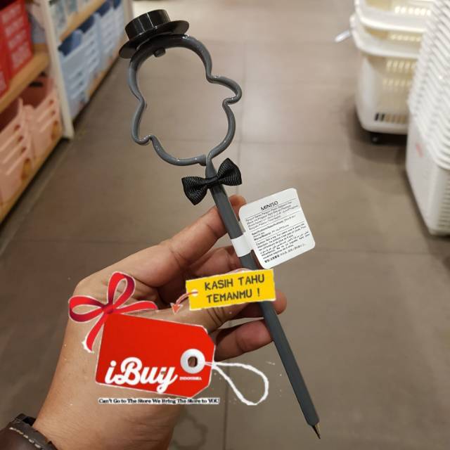 

Miniso Cute Penguin Hat Bowties Pulpen Black Ink Panjang 24cm