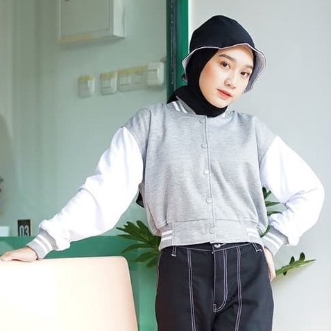 Pro - Crop Baseball Jaket - Jaket Crop Baseball Wanita