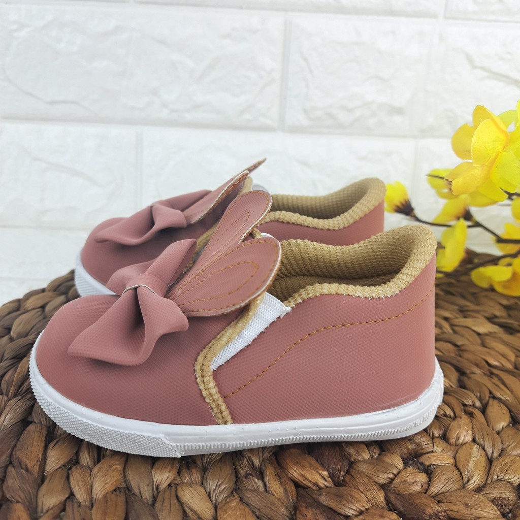 [TAMAN SEPATUKU] SEPATU TRENDY MURAH KELINCI KUPING LUCU ANAK 1 2 3 TAHUN HAX03