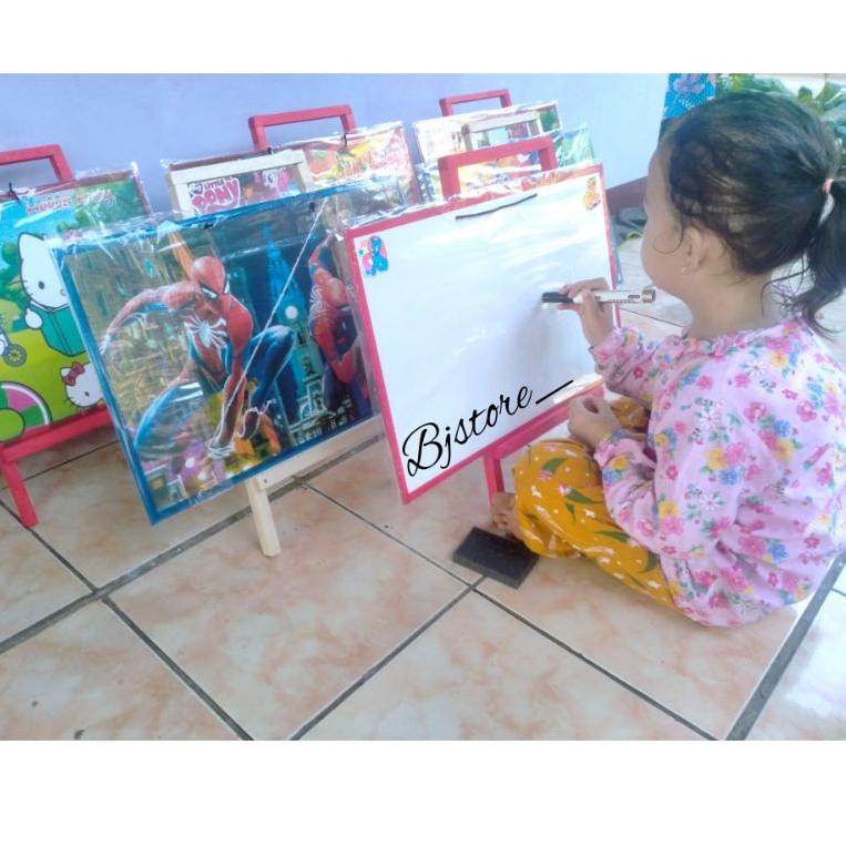 

M-UBO ♥ Papan Tulis / Whiteboard Anak ( FREE SPIDOL + PENGHAPUS ) dengan Penyanggah kayu Ukuran 30x50 cm ★★★★★