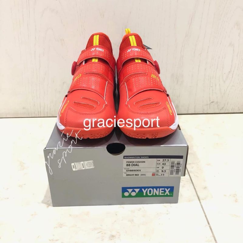 Sepatu Yonex dial 88 BrightRed