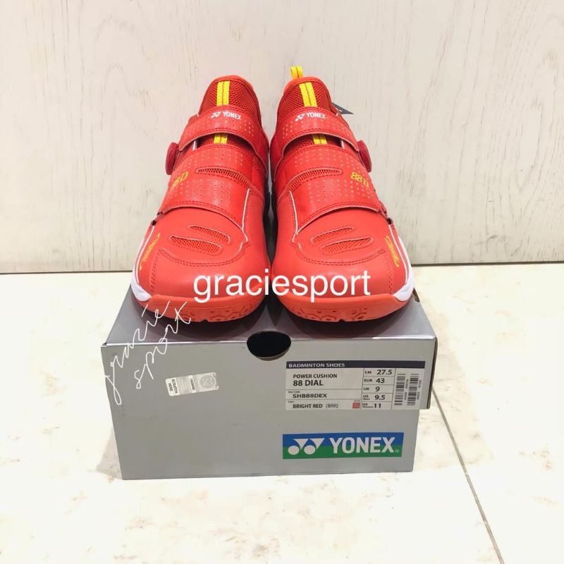 Sepatu Yonex dial 88 BrightRed