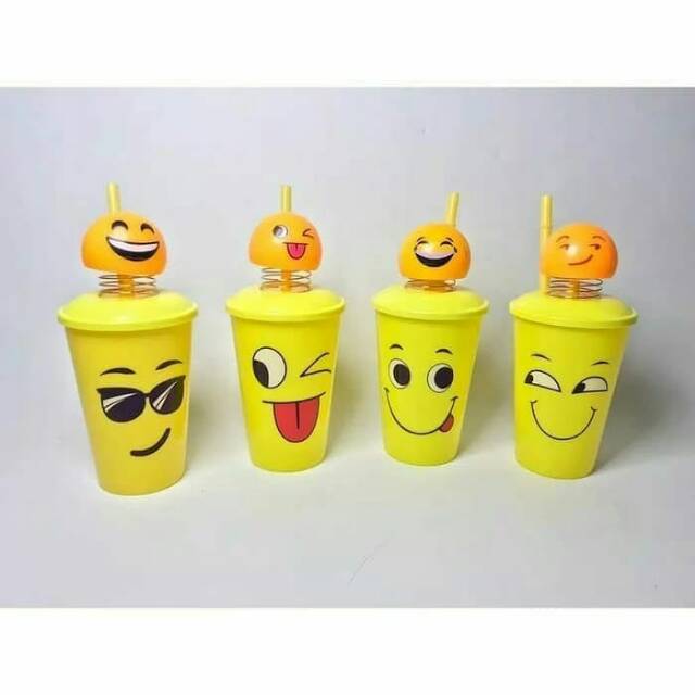 Jual Botol Minum Spring Doll / Emoji | Shopee Indonesia