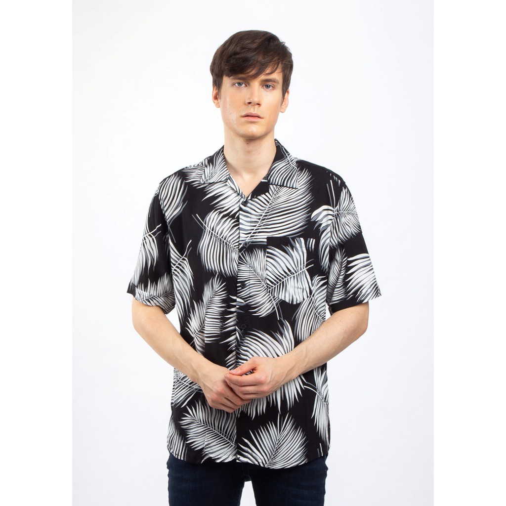 

Erigo Hawaii Holly Black