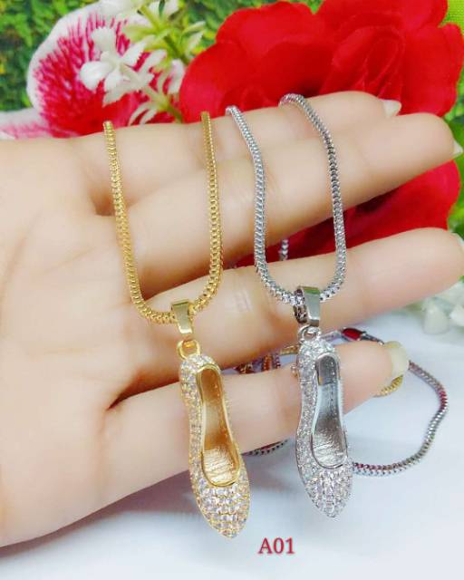 Kalung xuping dan Liontin tumit tinggi