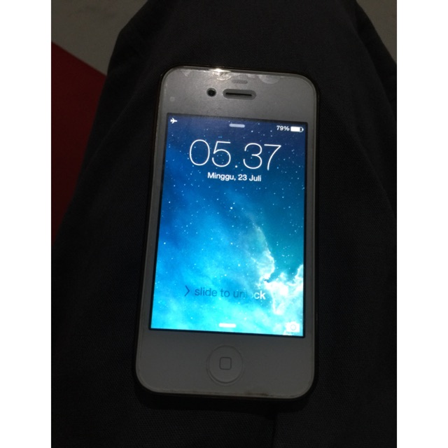 Preloved Iphone4